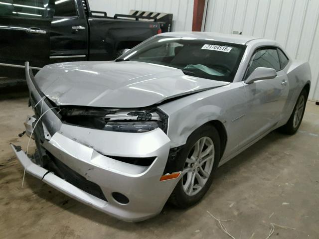 2G1FB1E38F9309252 - 2015 CHEVROLET CAMARO LS SILVER photo 2