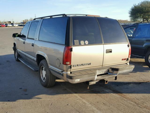 3GKEC16R9XG540563 - 1999 GMC SUBURBAN C GRAY photo 3