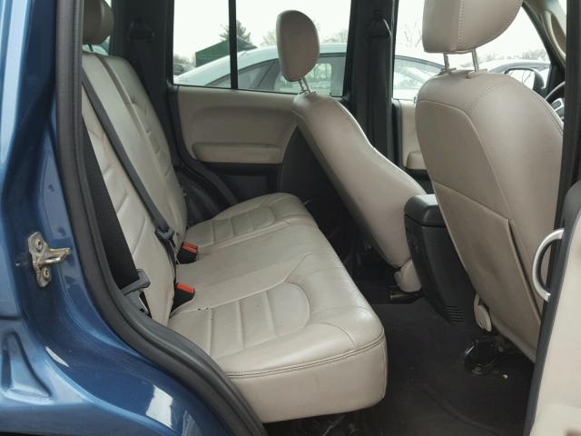 1J4GL58K14W127006 - 2004 JEEP LIBERTY LI BLUE photo 6