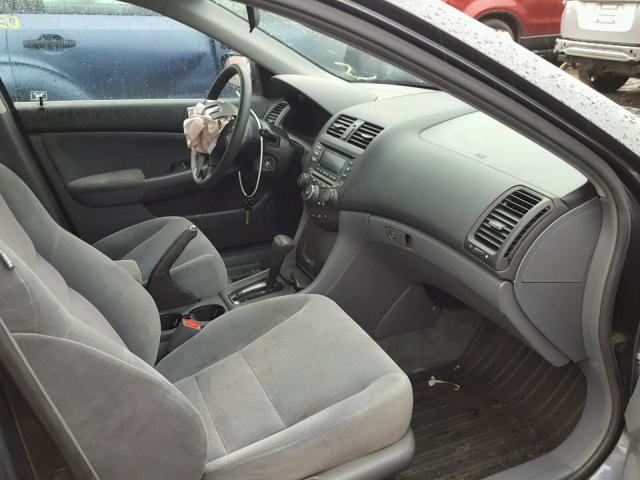 1HGCM66314A045178 - 2004 HONDA ACCORD LX BLUE photo 5