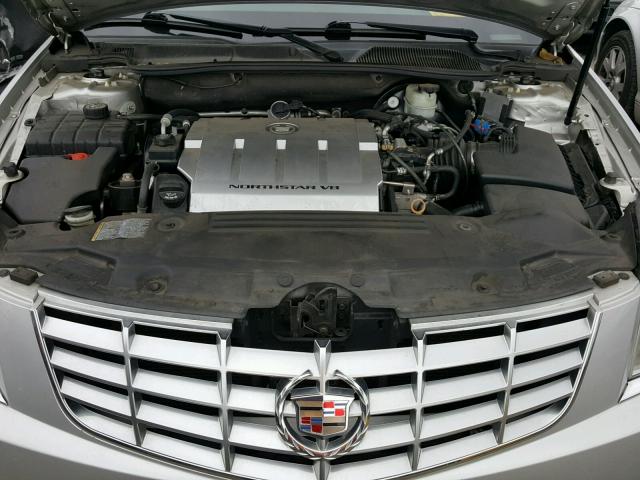 1G6KA5EY9AU123553 - 2010 CADILLAC DTS SILVER photo 7