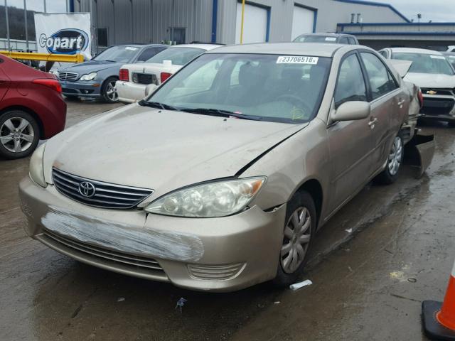 4T1BE32K460143895 - 2006 TOYOTA CAMRY LE/X TAN photo 2