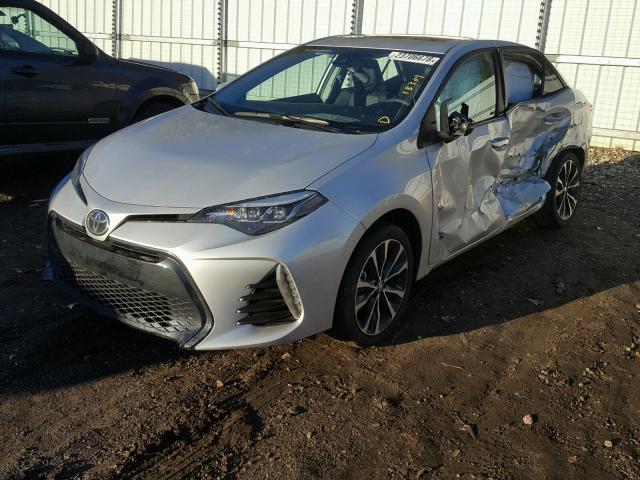 5YFBURHE8HP659494 - 2017 TOYOTA COROLLA L SILVER photo 2