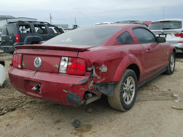 1ZVHT80N895115169 - 2009 FORD MUSTANG RED photo 4