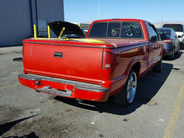 1GTCS19W8Y8149564 - 2000 GMC SONOMA RED photo 4