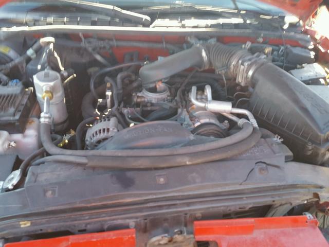 1GTCS19W8Y8149564 - 2000 GMC SONOMA RED photo 7