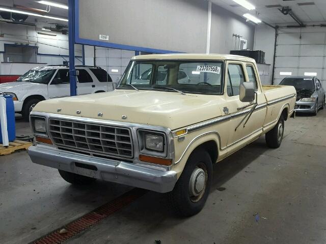 X35JKDG0760 - 1979 FORD F350 YELLOW photo 2