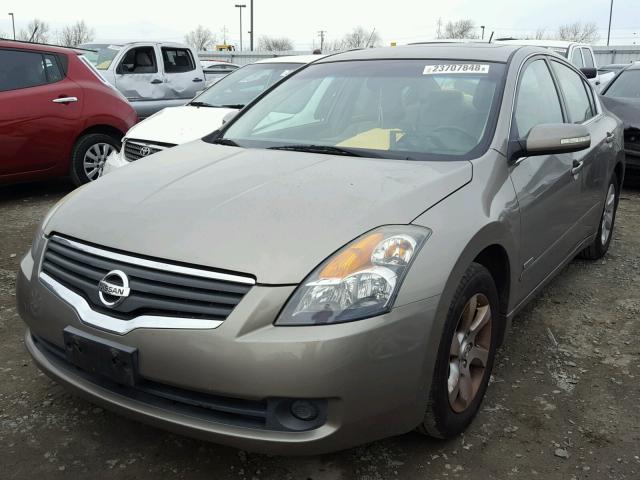 1N4CL21E57C237981 - 2007 NISSAN ALTIMA HYB BEIGE photo 2