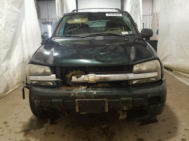 1GNDT13S822510641 - 2002 CHEVROLET TRAILBLAZE GREEN photo 9