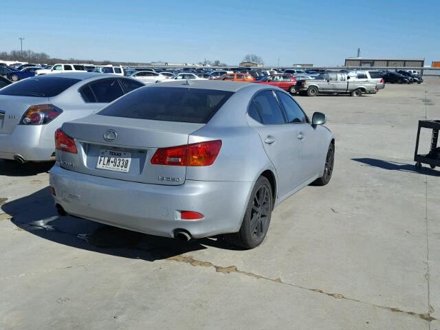 JTHBK262685065049 - 2008 LEXUS IS 250 GRAY photo 4