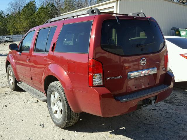 5N1AR18U96C641237 - 2006 NISSAN PATHFINDER MAROON photo 3