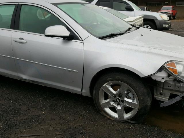 1G1ZC5EB9A4141321 - 2010 CHEVROLET MALIBU 1LT 银色 照片 9