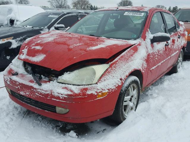 1FAFP34351W247174 - 2001 FORD FOCUS SE RED photo 2