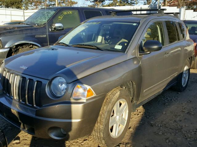1J8FF47W28D729477 - 2008 JEEP COMPASS SP ნაცრისფერი ფოტო 2