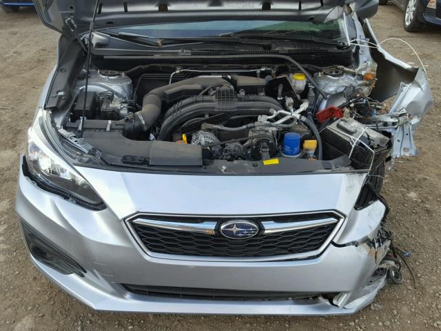 4S3GTAA69H3719109 - 2017 SUBARU IMPREZA SILVER photo 7