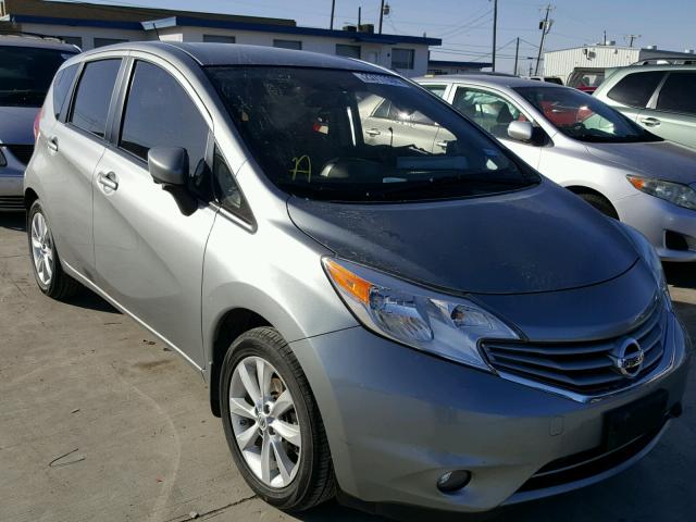 3N1CE2CPXFL413819 - 2015 NISSAN VERSA NOTE SILVER photo 1