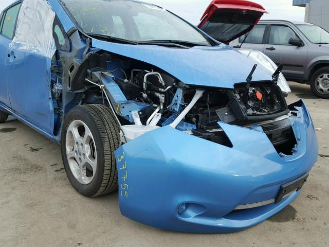 1N4AZ0CP1DC414370 - 2013 NISSAN LEAF S BLUE photo 9