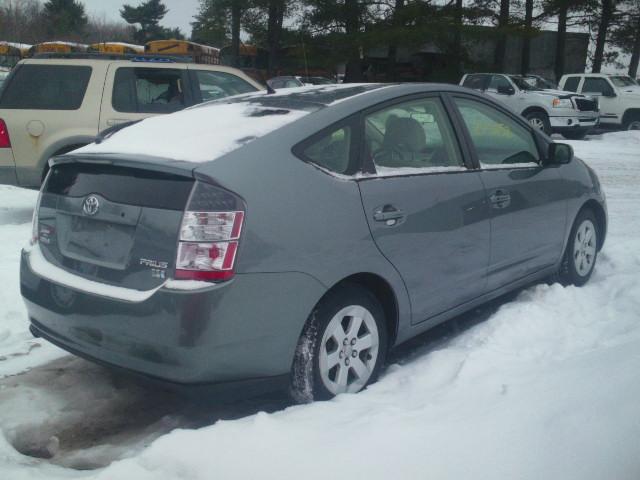 JTDKB20UX40078809 - 2004 TOYOTA PRIUS GRAY photo 4