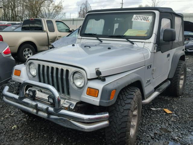 1J4FA39SX4P713167 - 2004 JEEP WRANGLER X SILVER photo 2