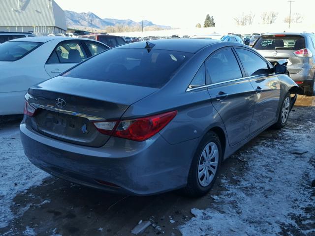 5NPEB4AC4DH540279 - 2013 HYUNDAI SONATA GLS GRAY photo 4