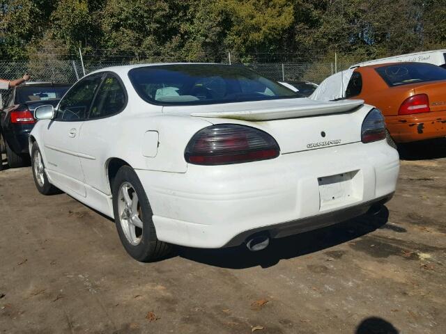 1G2WP12K61F143659 - 2001 PONTIAC GRAND PRIX WHITE photo 3