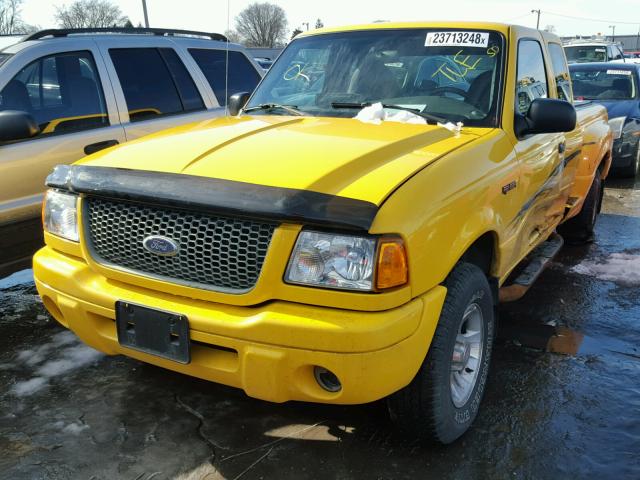 1FTYR44U62PA74398 - 2002 FORD RANGER SUP YELLOW photo 2