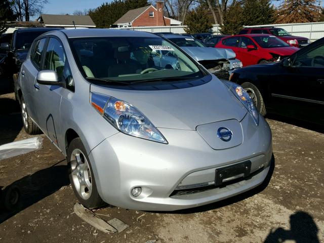 1N4AZ0CP1DC402168 - 2013 NISSAN LEAF S SILVER photo 1