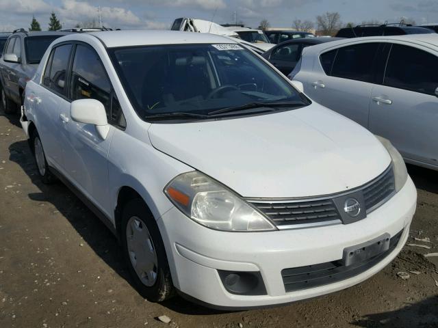 3N1BC11E09L446202 - 2009 NISSAN VERSA S WHITE photo 1