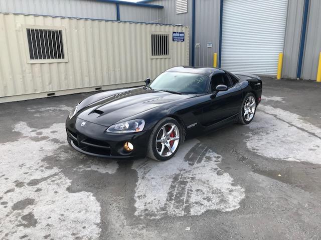 1B3JZ69Z96V101369 - 2006 DODGE VIPER SRT- BLACK photo 2