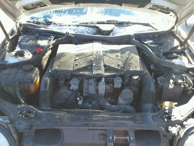 WDBRF61J22F267834 - 2002 MERCEDES-BENZ C 240 SILVER photo 7