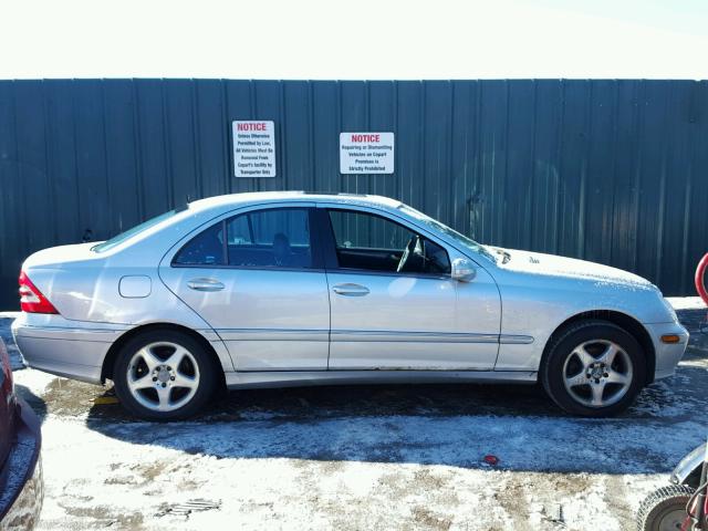 WDBRF61J22F267834 - 2002 MERCEDES-BENZ C 240 SILVER photo 9