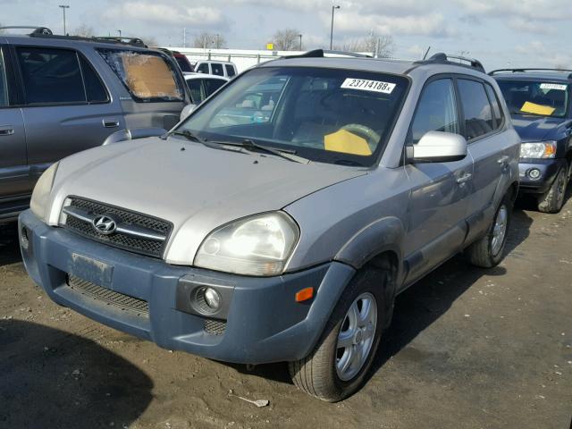 KM8JN12D25U087651 - 2005 HYUNDAI TUCSON GLS SILVER photo 2