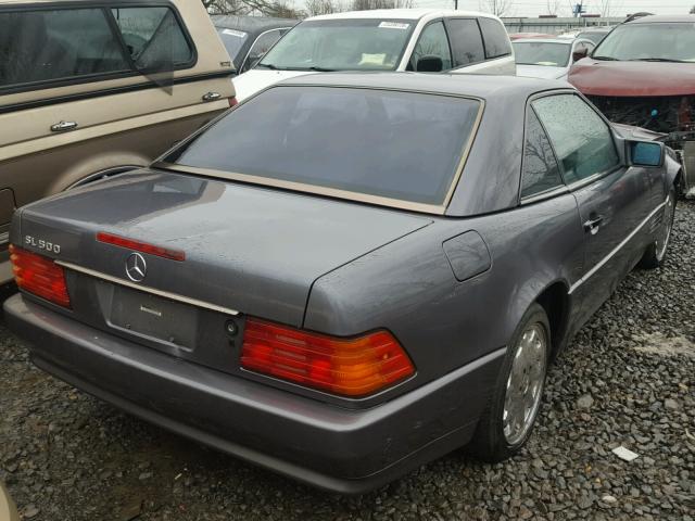 WDBFA67E6SF116300 - 1995 MERCEDES-BENZ SL 500 GRAY photo 4