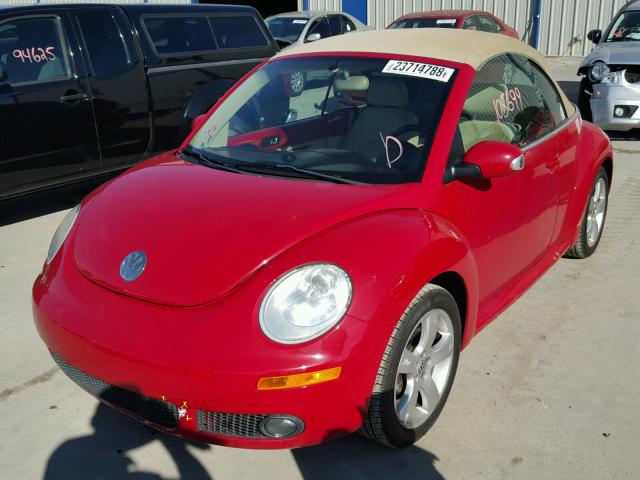 3VWSF31Y66M316373 - 2006 VOLKSWAGEN NEW BEETLE 红色 照片 2