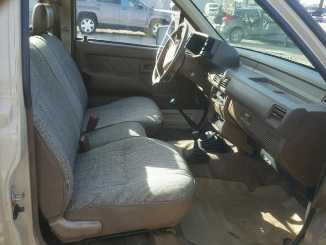 JAACR11E8K7208566 - 1989 ISUZU CONVENTION Bej foto 5