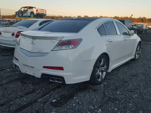 19UUA96529A003738 - 2009 ACURA TL WHITE photo 4