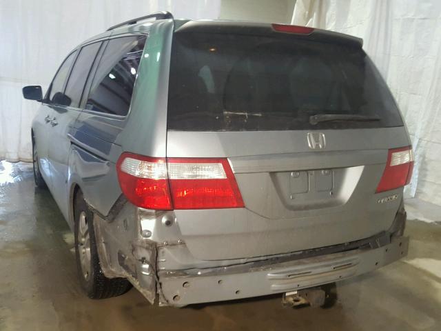 5FNRL38775B082657 - 2005 HONDA ODYSSEY EX GRAY photo 3