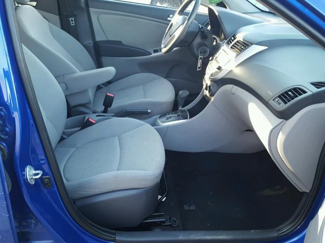 KMHCT4AE8DU507289 - 2013 HYUNDAI ACCENT GLS BLUE photo 5