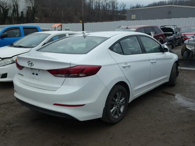 5NPD84LF9JH230335 - 2018 HYUNDAI ELANTRA SE WHITE photo 4