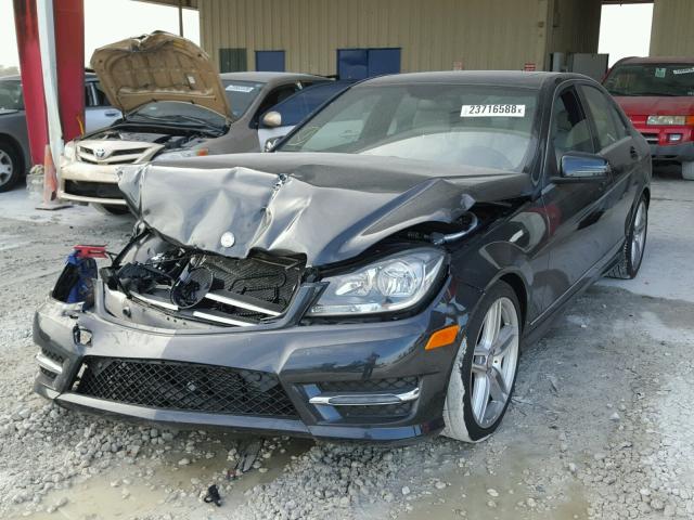 WDDGF4HB0ER310569 - 2014 MERCEDES-BENZ C 250 CHARCOAL photo 2