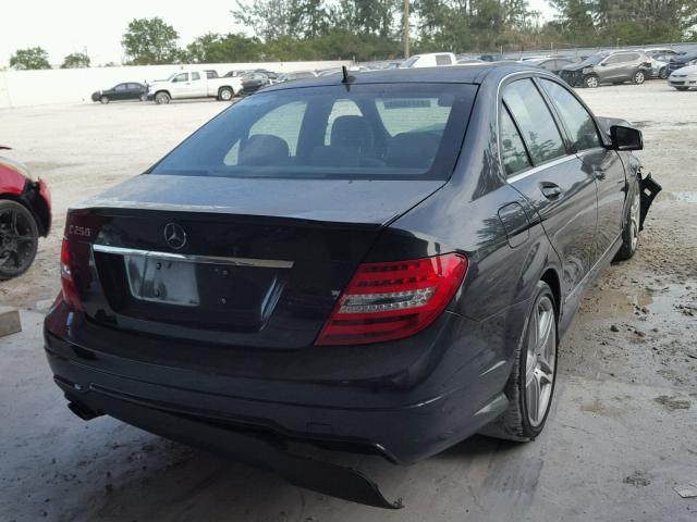 WDDGF4HB0ER310569 - 2014 MERCEDES-BENZ C 250 CHARCOAL photo 4