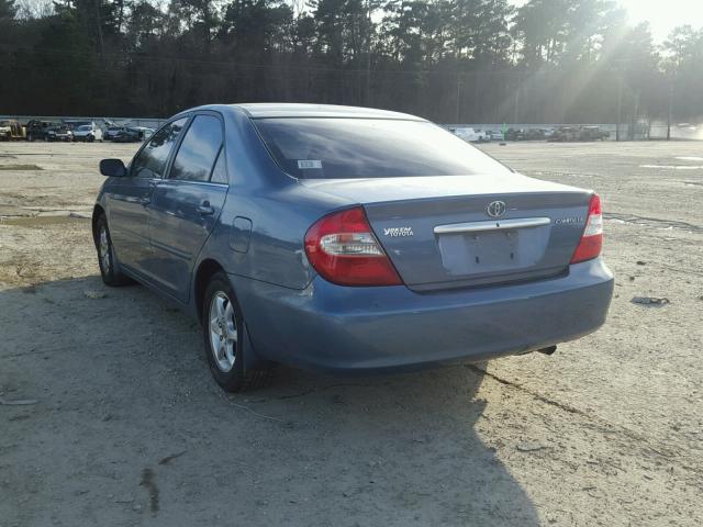 4T1BE32K74U840488 - 2004 TOYOTA CAMRY LE BLUE photo 3