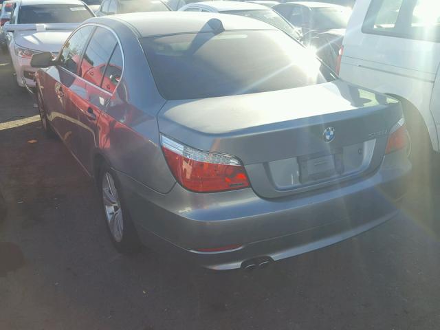 WBANU5C5XAC460102 - 2010 BMW 528 I GRAY photo 3