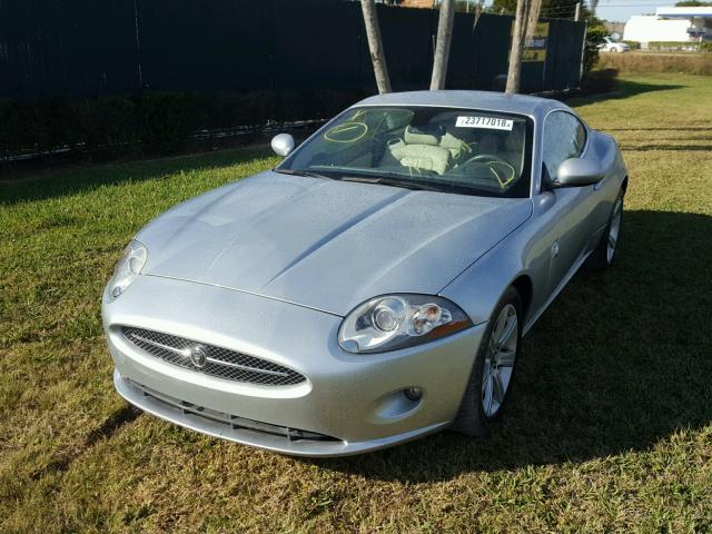 SAJWA43B075B10494 - 2007 JAGUAR XK SILVER photo 2