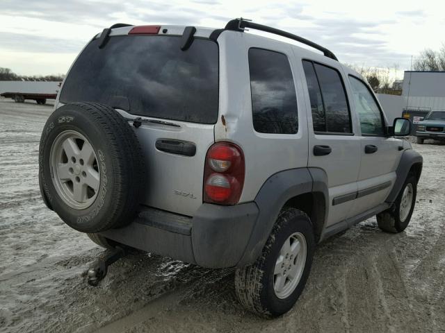 1J4GL48K87W537221 - 2007 JEEP LIBERTY SP SILVER photo 4