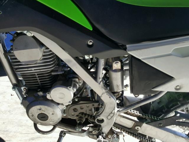 JKBLXPB15HDA21821 - 2017 KAWASAKI KLX140 B GREEN photo 9