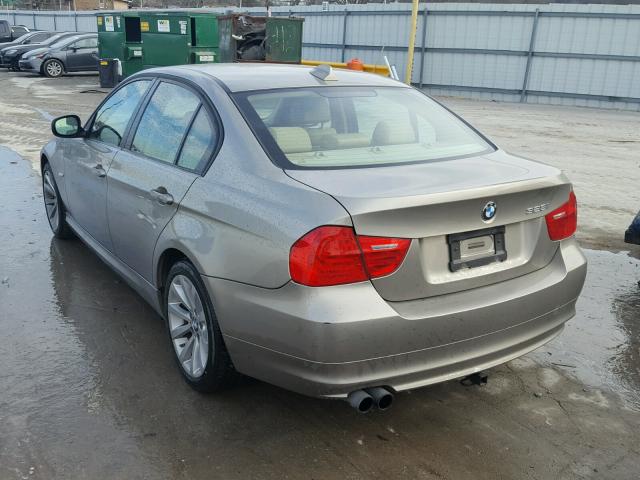 WBAPH7G53BNM58376 - 2011 BMW 328 I GRAY photo 3