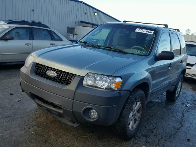 1FMYU03136KA33000 - 2006 FORD ESCAPE XLT GREEN photo 2