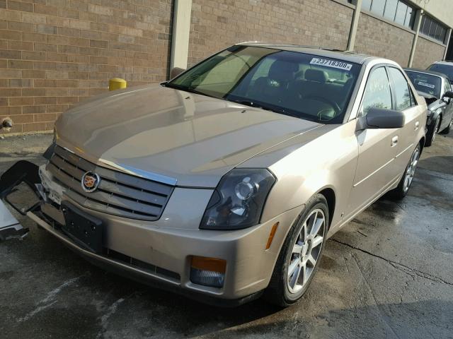 1G6DP577760136876 - 2006 CADILLAC CTS HI FEA GOLD photo 2