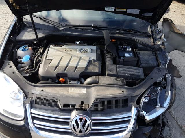 3VWRL7AJ5AM159395 - 2010 VOLKSWAGEN JETTA TDI BLACK photo 7